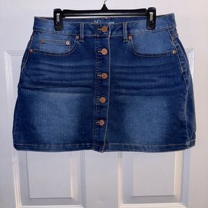 High-rise Jean skirt, size 15